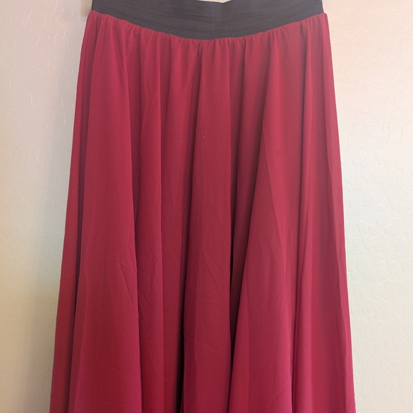 Maxi Skirt Elegant Burgundy & Black Formal Medium Double Layers Stretchy Elastic - Picture 3 of 5